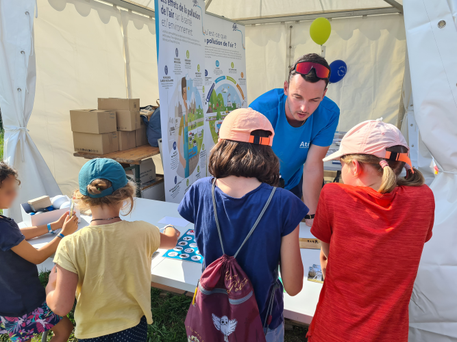 Activité avec des scolaires à la coupe icare 2024